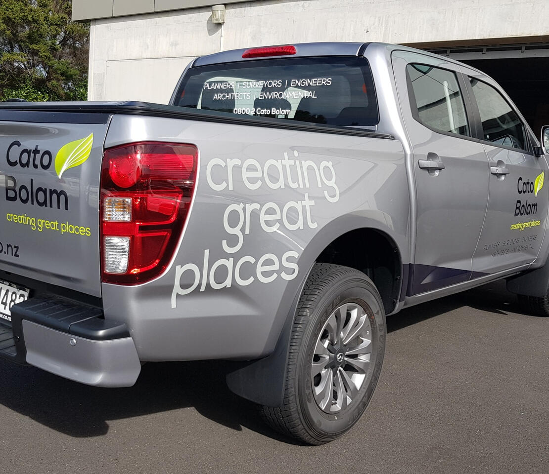 Ute Decals onsite installations in Orewa, Silverdale, Mt Wellington, New Market, Henderson, Manukau, Takanini, Auckland Central