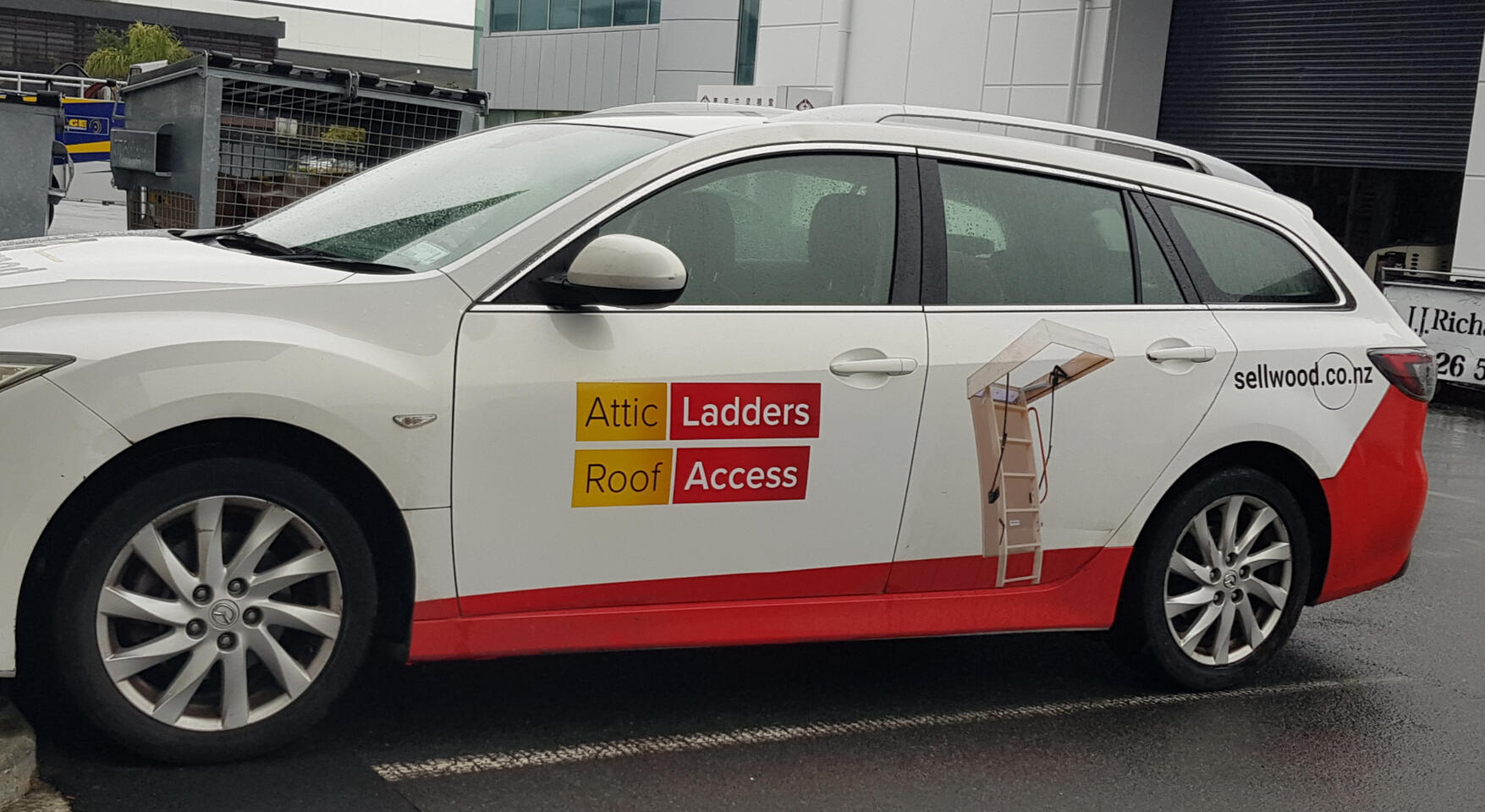 Fleet Graphics installation onsite in Albany Auckland